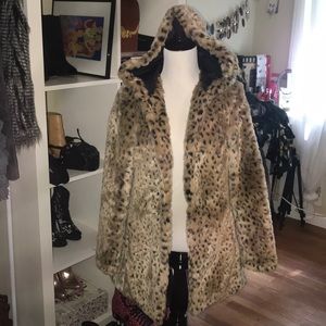 Forever 21 Leopard Faux Fur Jacket